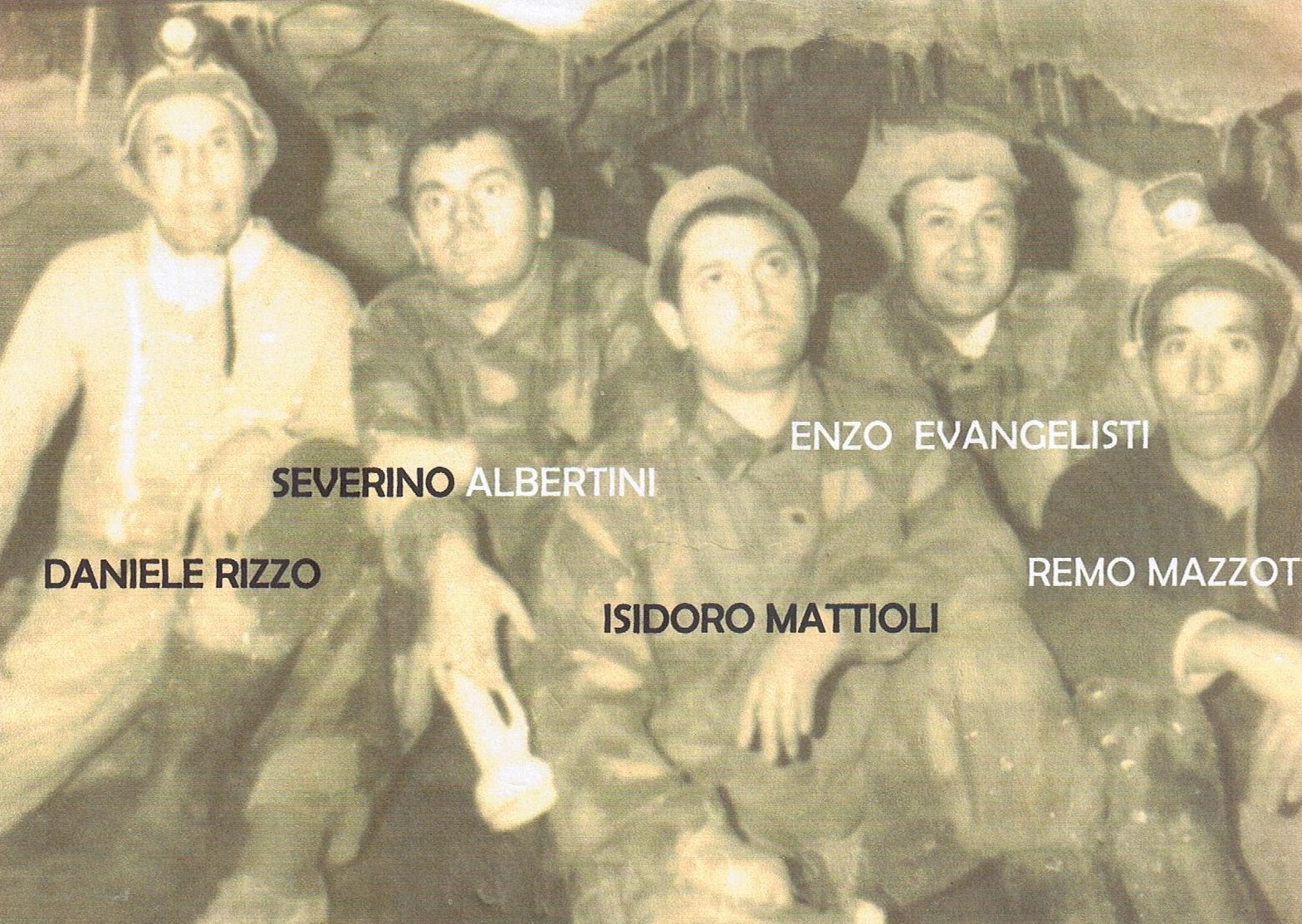 Gli scopritori della Grotta dei Cervi